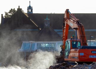 Wywóz odpadów budowlanych a sąsiedztwo – jak ograniczyć uciążliwości remontu dla otoczenia? wywoz odpadow budowlanych 2.jpg